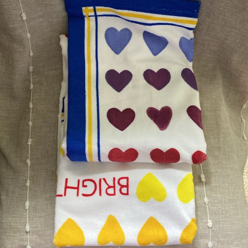 SALE half off Brighton Ombré Heart Pattern Beach Towel 60” X 30” msrp $48 - Picture 4 of 4